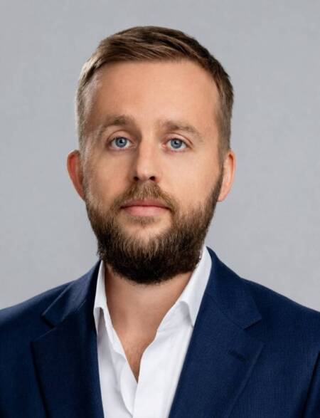 Arabian Gulf Capital CIO says bonds are no longer a reliable equity hedge in a supply-constrained regime Michael Smirnow, Chief Investment Officer, Arabian Gulf Capital